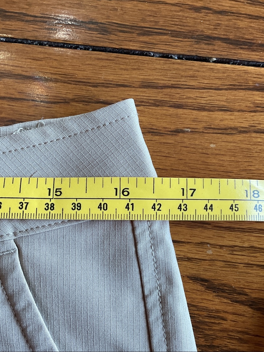 Eddie Bauer Women’s Khaki Straight-Leg Chinos in Tan - Picture 9 of 10